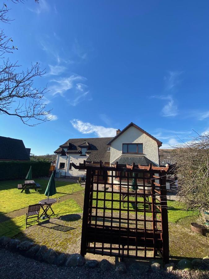 Highland Stays - Rushfield House Rooms Fort William Exterior foto